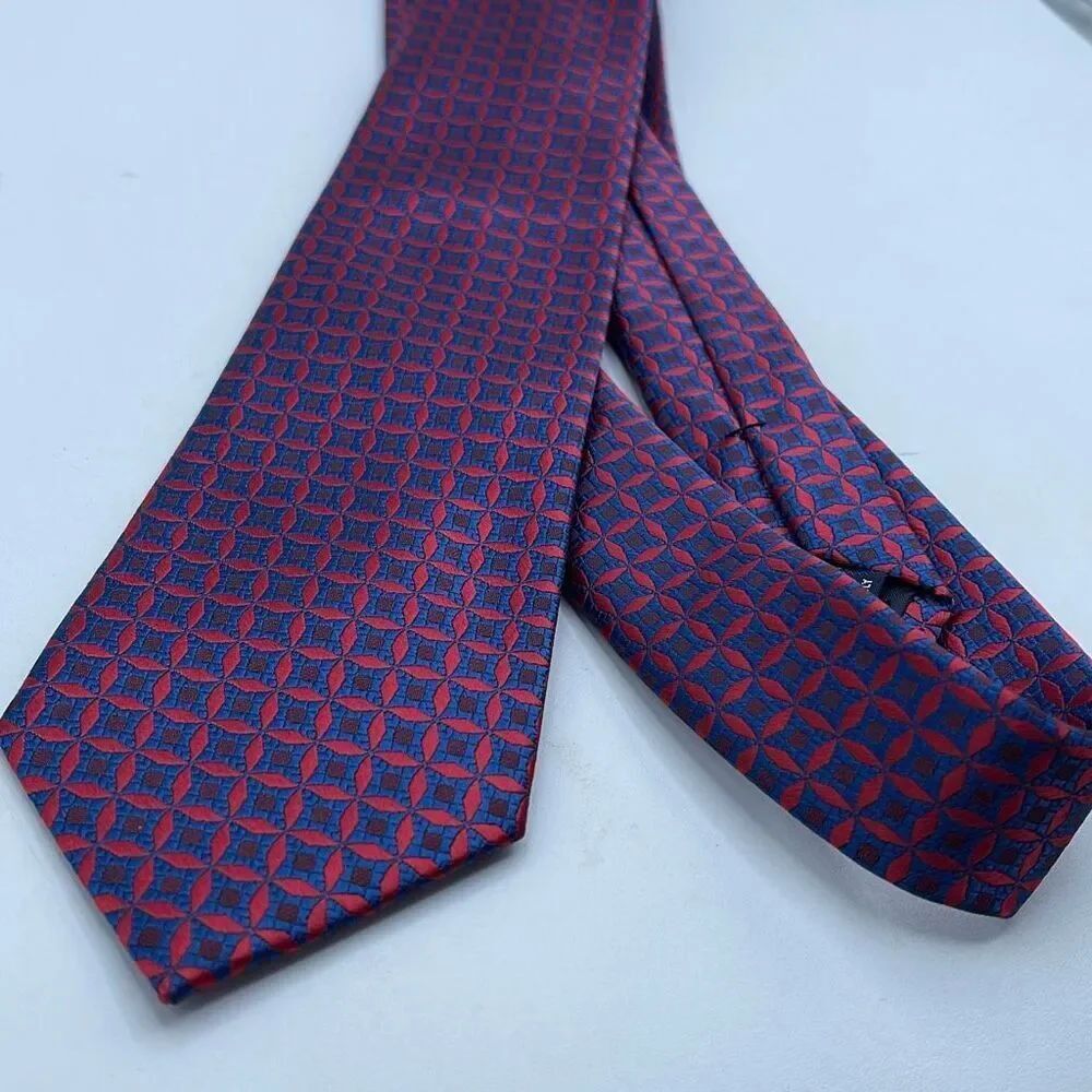 Pierre Cardin red and blue tie.